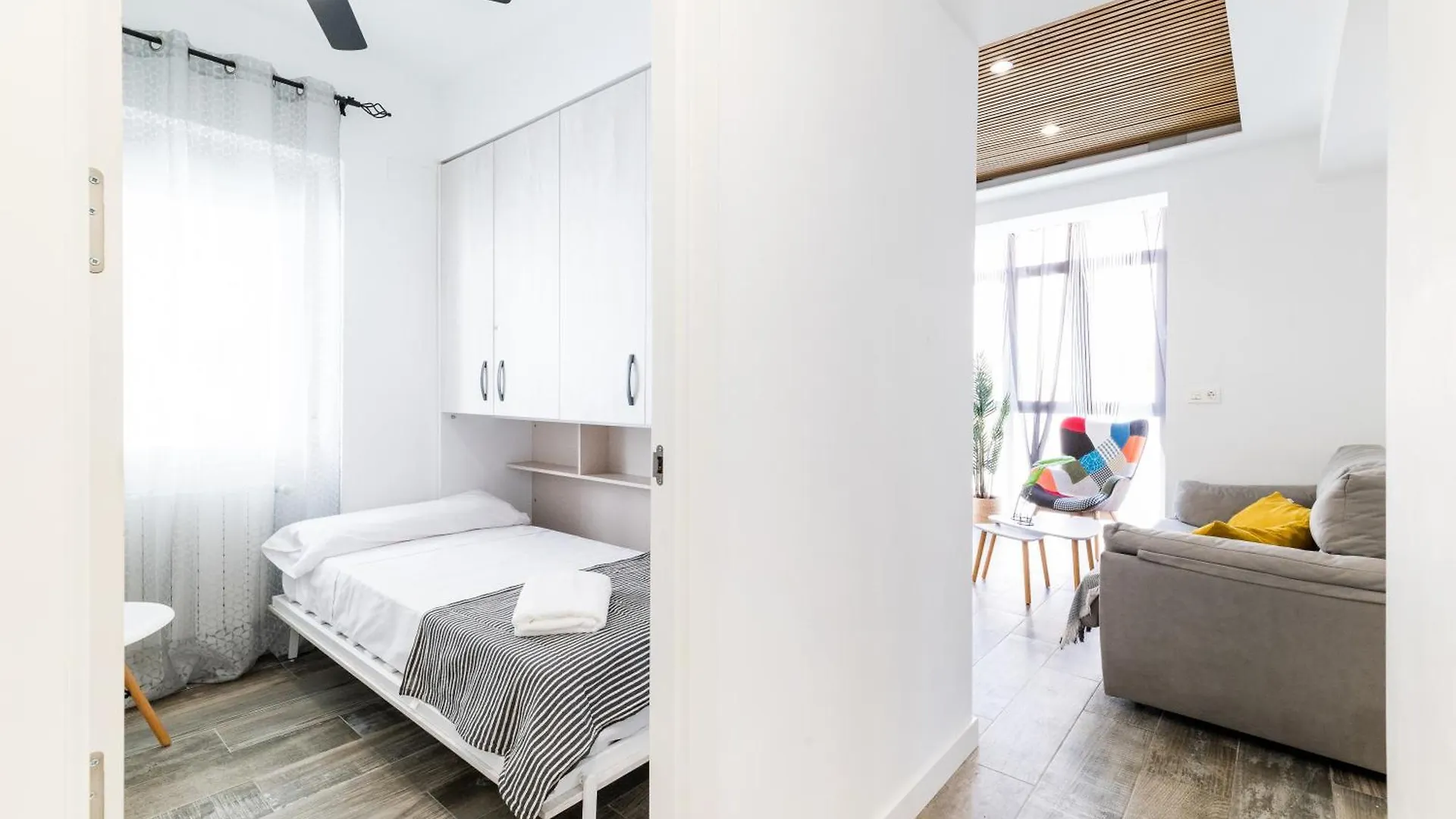 Pajaritos Suites Junto A Centro, Estacion De Tren Y Plaza De Toros Granada España